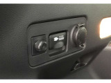 【AC100V電源】1500Wまでの電化製品までなら使用可能なコンセントを装備