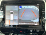【アラウンドビューモニター】専用のカメラにより、上から見下ろしたような視点で360度クルマの周囲を確認することができます☆死角部分も確認しやすく、狭い場所での切り返しや駐車もスムーズに行えます。
