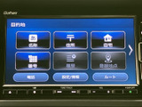 多彩な機能を一台に集約。目的地検索やラジオ、音楽再生など、運転中の時間を快適に彩ります。直感的な操作性で、すぐに使いこなせます。