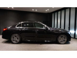 修理からメンテナンスまで、新車登録日から3年間無料トータルサポートするメルセデスケアを継承してご納車メルセデス・ベンツの価値と信頼性をさらに高め、オーナーの皆さまへより大きな安心を提供します。