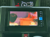 停車中にTVを楽しめる機能が搭載。長距離移動の休憩時間などに、リラックスした時間を過ごせます。快適なカーライフを演出します。