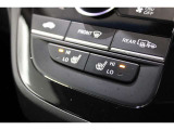 シートヒーター装備付き車!!座席に埋め込まれた電熱線によりシートを暖めることが出来る装備で、温められたシートは、寒い冬には最適です!!