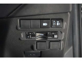 【ETC】 ETCを装備していれば、暑い日や寒い日、雨の日も窓を開ける必要がないので快適ドライブが楽しめます。