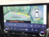 【パノラミックビューモニター】専用のカメラにより、上から見下ろしたような視点で360度クルマの周囲を確認することができます☆死角部分も確認しやすく、狭い場所での切り返しや駐車もスムーズに行えます。