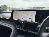 クラウンクロスオーバー 2.5 G E-Four 4WD 禁煙車 純正12.3インチディスプレイ