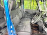 運転席シート廻りは使用感も少なく、良好な状態となっています。丁寧に使われていたことがよくわかりますね。
