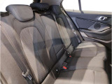 【エアバック】BMWのエアバックやその他の安全装備は、互いに補完しあう事で徹底した安全性を貫きます。万一の事故の際にそれぞれ最適な保護を提供してくれます!
