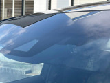 【トヨタセーフティセンス】走行中に前方の車両等を認識し、衝突しそうな時は警報とブレーキで衝突回避と被害軽減をアシスト。より安全にドライブをお楽しみいただけます。
