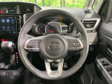 【純正革巻きステアリング】上質な革を使用することで、手にしっかり馴染みとても運転しやすいハンドルです♪