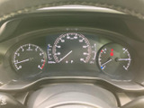 駐車時や車庫入れの際に、後方の状況をクリアに映し出します。狭い場所でもスムーズな操作をサポートし、安全性を高めます。