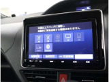 【トヨタ純正メモリーナビゲーション】です!操作が分かりやすく簡単です。DVDやCDも再生できてドライブも一段と楽しくなりますね♪