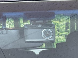 【ドライブレコーダー】ドライブレコーダー装備!走行中はもちろん、あおり運転や事故に遭遇した際、映像で記録し、万一のリスクに備えます。※記録用SDカードはお客様ご自身でご準備いただく必要があります。