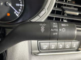 【オートライト(AUTO)】外の明るさをシステムが感知して、自動でヘッドライトが点灯します!ヘッドライトをつけ忘れを防ぐ便利機能です。