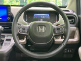 【純正革巻きステアリング】上質な革を使用することで、手にしっかり馴染みとても運転しやすいハンドルです♪