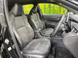 運転席シート廻りは使用感も少なく、良好な状態となっています。前オーナー様が丁寧に使っていたことがよくわかりますね。