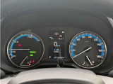 視認性も良いメーターで、運転も快適です!