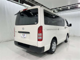 広々とした車内空間に優れた燃費性能。