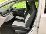 ドライバー視点でも、広々とした視界と快適な操作性を実現。運転の楽しさを追求した空間です。安全運転をサポートします。
