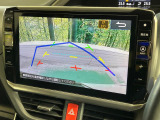 【バックカメラ】駐車時に後方がリアルタイム映像で確認できます。大型商業施設や立体駐車場での駐車時や、夜間のバック時に大活躍!運転スキルに関わらず、今や必須となった装備のひとつです!