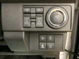 軽自動車はもちろん、乗用車、商用車、福祉車両や他銘柄のお車など、豊富なラインアップで取り揃えております。スタイルも走りも多彩なクルマの中から、お客様にぴったりの1台がきっと見つかります。