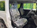 もちろん車内はキレイです♪よりクリーンな状態をキープしたいお客様には『ナノゾーンコート』がおすすめ!新型コロナウイルス対策や、除菌・消臭に効果を発揮し多くの方にご好評いただいております。