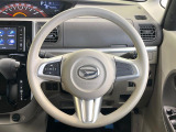 【ステアリングスイッチ】運転中、前方から目線をそらすことなく、オーディオ等の操作が可能な便利機能!安心&快適なドライブを演出してくれます♪