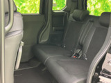 運転しやすい運転席周り。必要な情報を視界に入れやすく、安全運転をサポートします。快適な空間です。