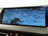 BMW iDriveナビゲーションシステム。ワイドで視認性に優れたスクリーン。