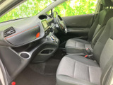 運転しやすい視認性と操作性が魅力。快適なドライビングをサポートする機能が充実しています。