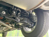 お車を安心してお乗りいただく為には、足回りの定期点検が欠かせません。サービスサポート(有償保証)では無料点検もご提供しており、安心のカーライフをお過ごしいただけるサポート体制が整っています。