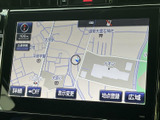 操作しやすい地図画面で、目的地へのナビゲーションをサポートします。スムーズな移動を支援します。快適なカーライフに貢献します。