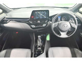 見通しのよいすっきりとした視界で、運転もしやすいです。