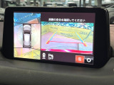 【360&deg;ビューモニター】専用のカメラにより、上から見下ろしたような視点で360度クルマの周囲を確認することができます☆死角部分も確認しやすく、狭い場所での切り返しや駐車もスムーズに行えます。