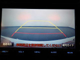 狭い駐車場や立体駐車場などもリアルに映るバックガイドモニター付でラクラク駐車♪