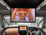 トヨタ純正13.2型後席モニター