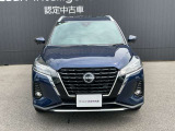 LEDヘッドライトとフォグランプが装着されています。