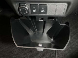 シートヒーターつきで寒さのきびしい季節でも安心!アクセサリーソケット付き車両です。