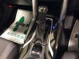 【E-Four(電気式4WDシステム)】加速時や雪路等の滑りやすい路面でスムーズに4WD状態へ切り替え、発進性、走行安定性をアシスト!機械式4WDとは機構・性能が異なります。機能の詳細は展示店舗まで!
