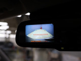 バックガイドモニターで、後方を確認しながら安心して駐車することができます。運転初心者も熟練者も必須の機能ですよ!