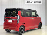 N-BOXカスタム L ターボ 4WD 