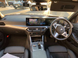 BMWの代名詞とも言えるキドニーグリル!アクティブ・エア・ストリームを採用し最先端の空力性能を実現しました。