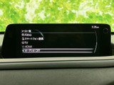 様々な機能を備えたモニターで、快適なドライブをサポート。情報満載の画面で、安全運転に貢献します。