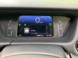 洗練されたデザインのメータークラスターが、運転に集中できる空間を創出。必要な情報を分かりやすく表示し、快適なドライブをサポートします。