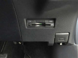 ETC!料金所も止まる事無くスイスイです!窓を開ける必要も無いので雨や花粉、排気ガスの浸入もありません!今や必需品ですネ!