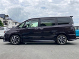 【 外装エクステリア 】現車の確認はお電話で在庫のご確認の上、是非ご来店くださいませ!ご来店の難しい方は店舗スタッフがお電話やメールで詳細をお答えさせて頂きます。