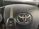 【キーレス】少し離れた場所からでもボタン一つでドアの開錠・施錠ができるのでとっても便利!ドアの鍵穴周りに傷をつけることもありません♪
