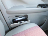 車検証入れ収納スペース。