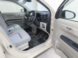 【禁煙車の定義】当店の定義・・・☆タバコ臭くない事☆コゲがない事☆灰皿等の喫煙器具が未使用の事 以上3項目をクリアした場合【禁煙車】と表示します。(現状を表しています。過去の事は、断定できません。)