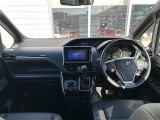 エスクァイア 2.0 Gi ブラック テイラード 本革シート 修復歴無し
