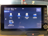 ナビゲーション機能は勿論、Bluetoothにも対応しているのでお手持ちのデバイスからお好きな音楽を良い音で聞きながら快適ドライブ。